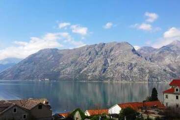 관광객 아파트 Bocche Di Cattaro Apartments