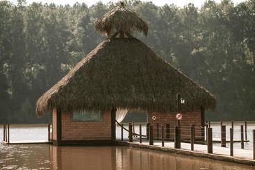 Otel Virá Charme Resort