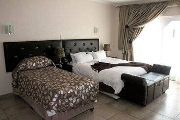 مبيت وإفطار Villa Selati