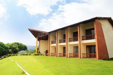 בית מלון כפרי Pasárgada