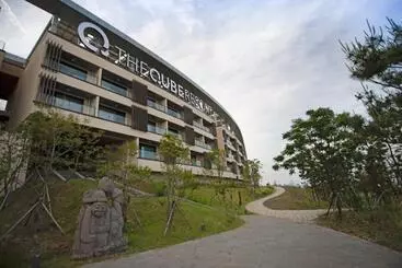 Hotelli The Qube Resort Jeju