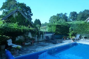 Bed and Breakfast Château De Briailles Chambre D Hôtes