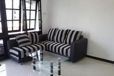 Alberg Mess Inn Semarang