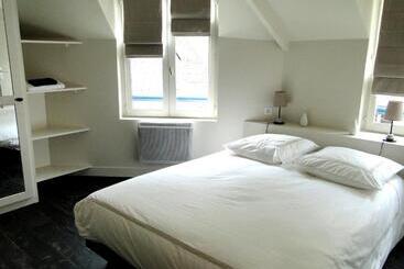 Bed and Breakfast La Maison Des Arts