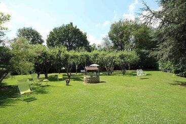 민박 7 , Le Haut Montrayé