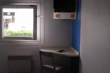 ホテル F1 Bayonne