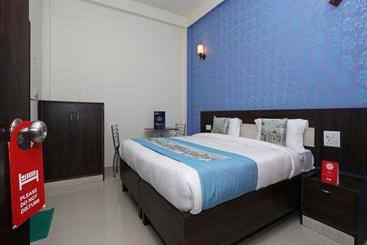Hotel Priya