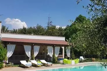 Apartamentos turísticos Villa Edda Heated Pool