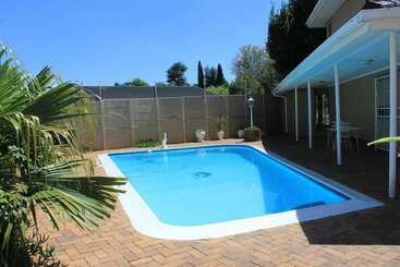 Bed and Breakfast Moye Guest House