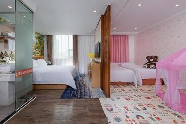 Vienna 3 Best Hotel Beihai Sichuan Road