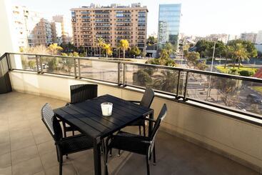 Aparthotel Guillman Suites