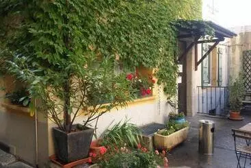هتل Appart'hôtel Residence Dizerens