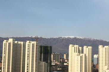 Wuwei Qiyou Space Capsule Hostel