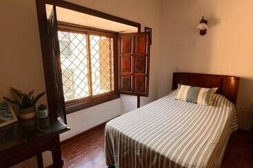 هتل La Casona De Arona