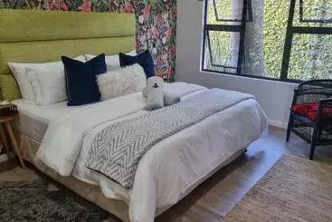 Aamiaismajoitus (B&B) Kingsley House Chalet