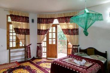 Hotel The Inn On The River