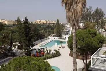 Urban Valley Resort & Spa