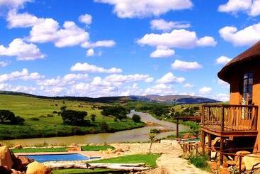 בית מלון כפרי Rorke S Drift