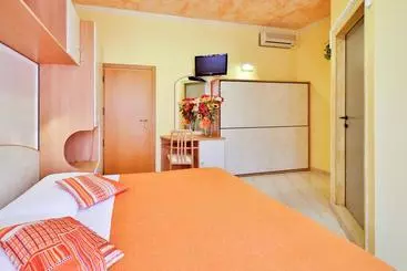 تختخواب و صبحانه Residence Villa Milena