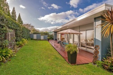 호스텔 Tatahi Cove Back Packer