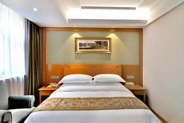Vienna Hotel Hefei East Changjiang Road