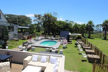 בית מלון כפרי Ground X