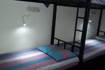 Colombo Downtown Monkey Backpackers Hostel