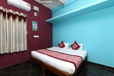 Hotel Cozy 3bhk Aurovile Bus Stand