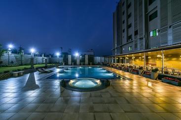 Szálloda Aishwarya Regency