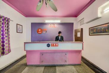 Super Hotel O Jntu College Near Lulu Mall, Kphb Colony