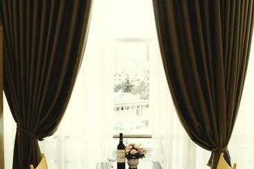 هتل Trúc Hưng Nha Trang