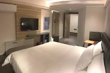 Hanting Hotel Wuhan Optics Valley Pedestrian Street Entrepreneurship Center