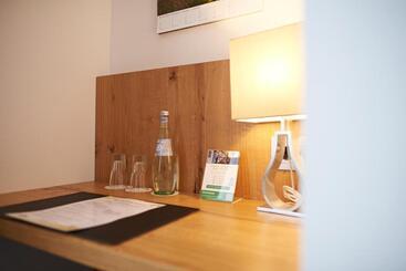 Отель Esloher Brauhaus