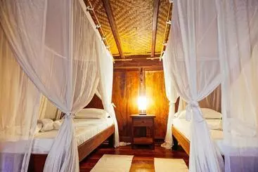 リゾートホテル Canto Leela Eco Bungalows