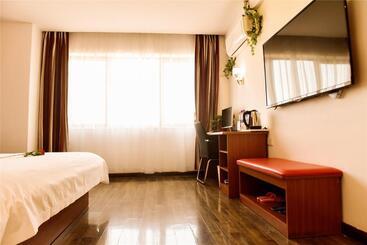 Thank Inn Chain Hotel Anhui Bengbu South Railway Station