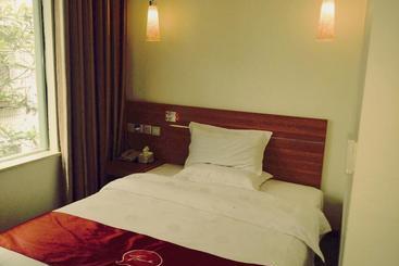 Thank Inn Chain Hotel Sichuan Guangan Guanghui Street