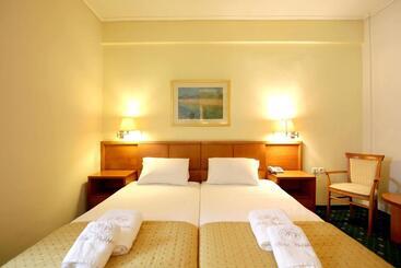 호텔 Philippos Livadeia