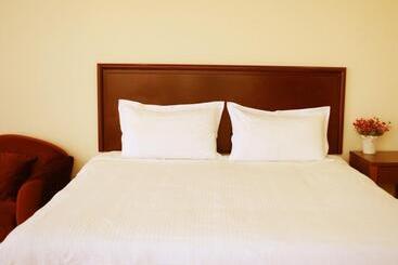 호텔 Greentree Inn Jiangsu Taizhou Xinghua Anfeng Runan Garden Express