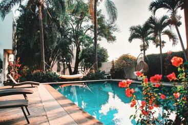 La Provence Restaurant & Hotel Boutique