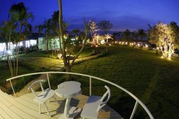 Otel Ingmoon Riverside Resort And Spa