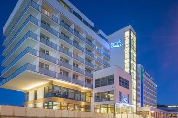 호텔 Sanatorium Uzdrowiskowe Bałtyk