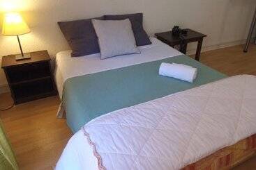 ホテル Vvf Sud Aveyron