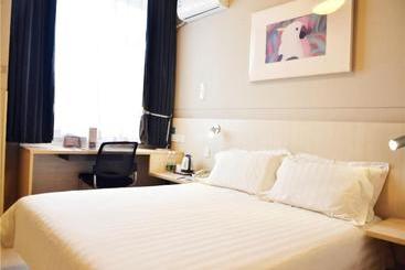 Hotel Jinjiang Inn Changchun Auto Trade City