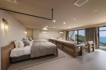 Hotel Themana Village