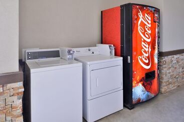 فندق Americas Inn & Suites Iah North