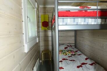 هتل Pikku Torppa Cottage