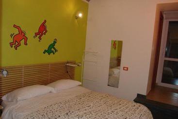 בית מלון כפרי Incentro Apartments