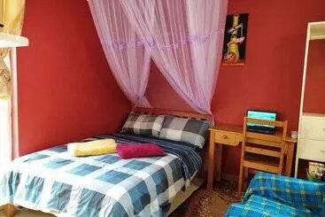 Hotelli Mdawida Homestay