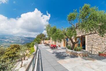 Hotell Rifugio Gorropu