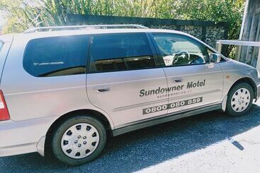 Sundowner Motel
